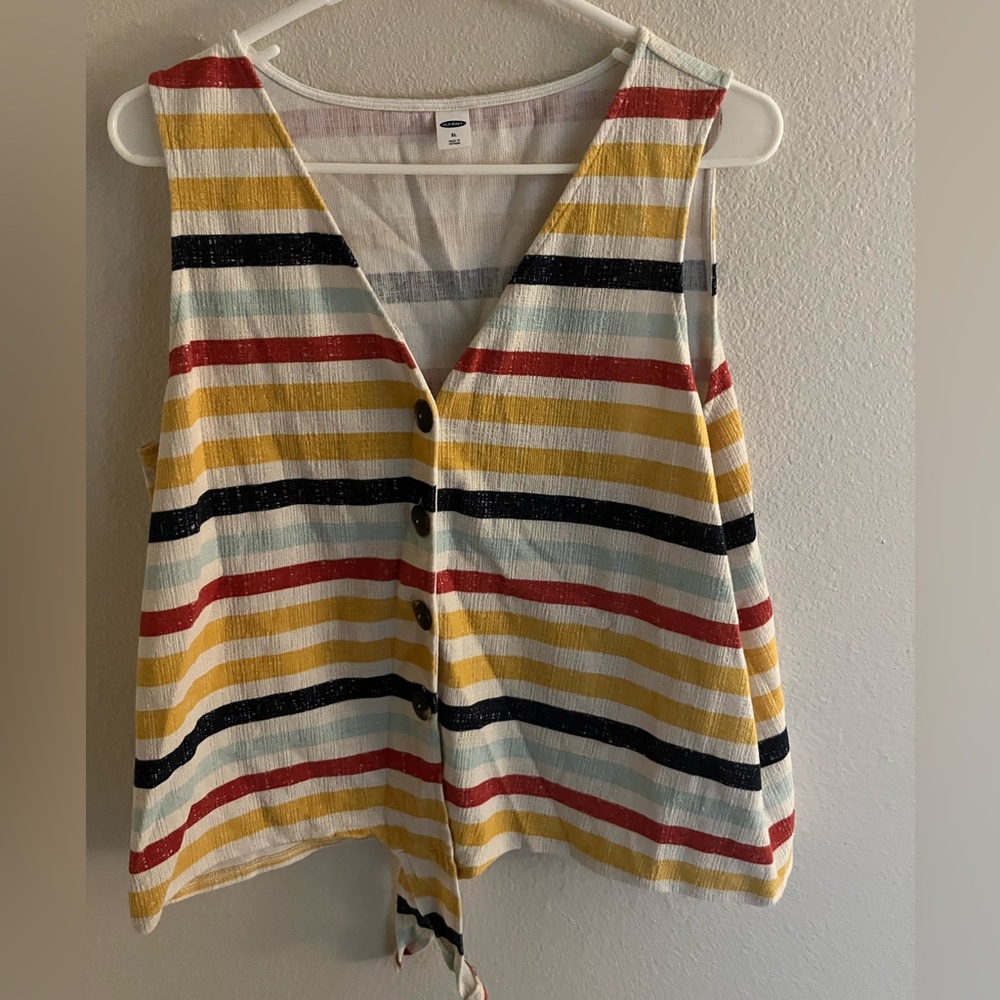 Old Navy crop top. No stains.